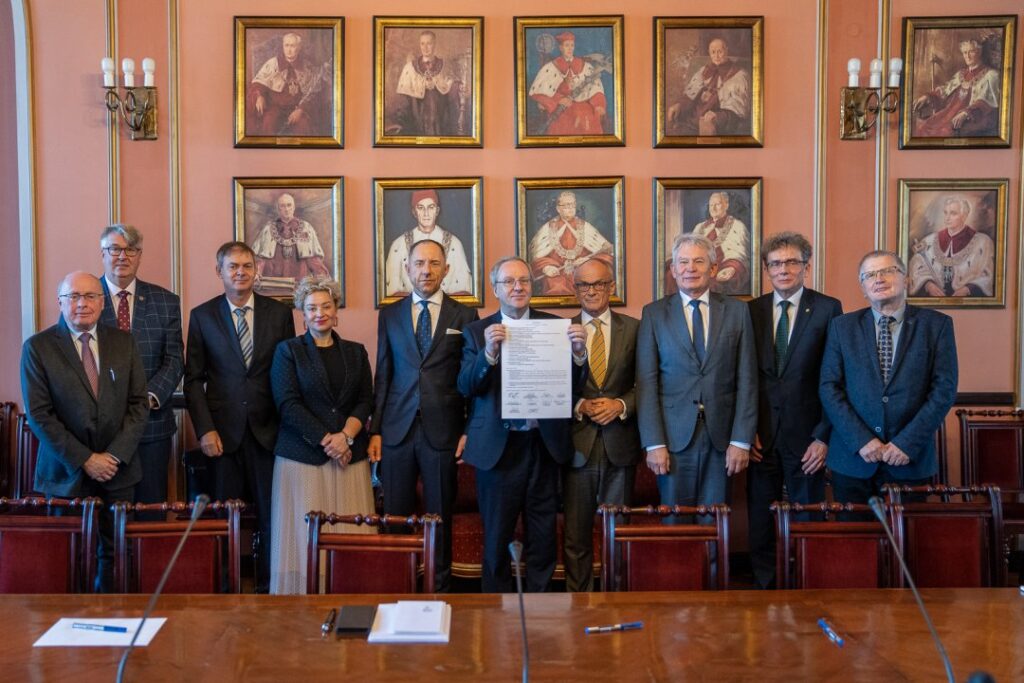miedzyuczelniana_grupa_zielona_energia UEW