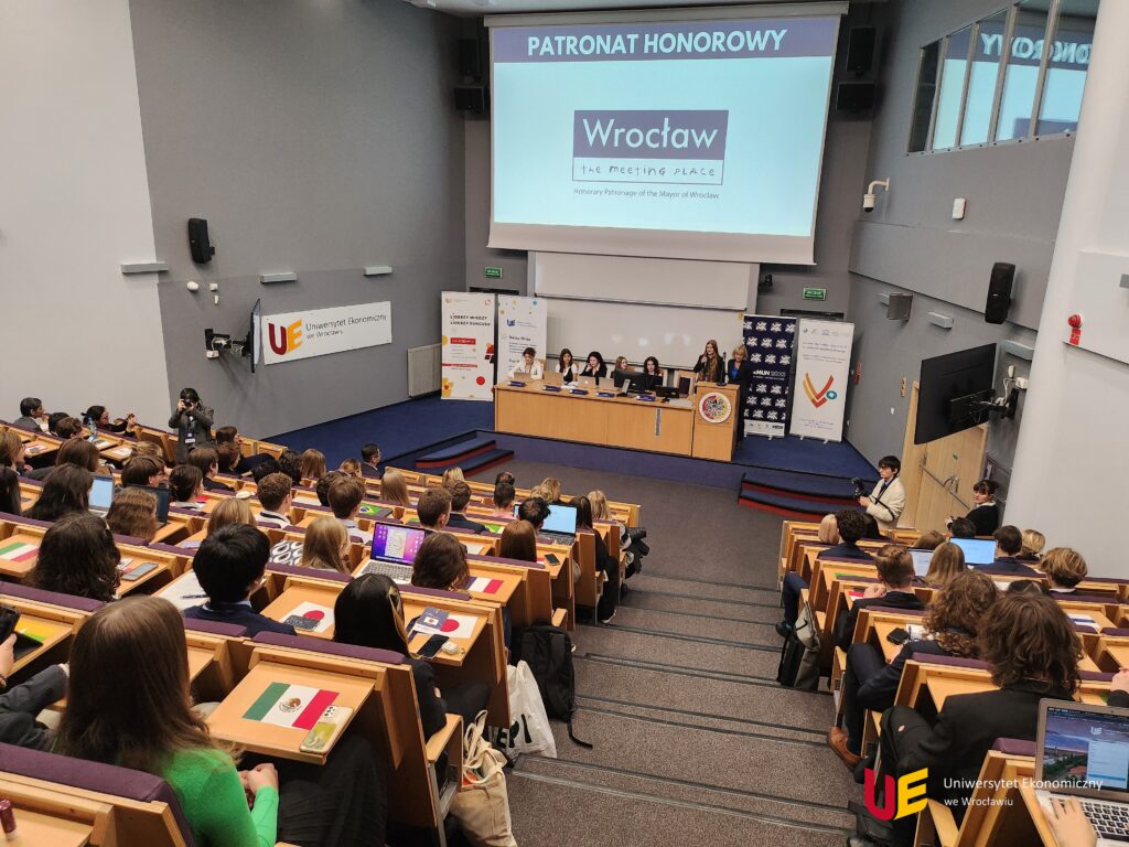 WrocMUN2023 UEW