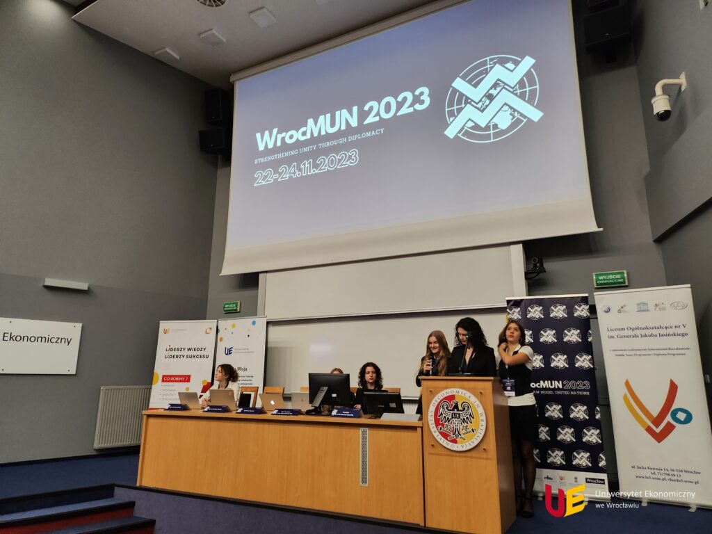 WrocMUN2023 UEW