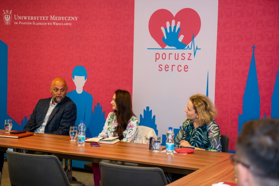 Wrocławskie uczelnie razem: akcja „Porusz Serce”