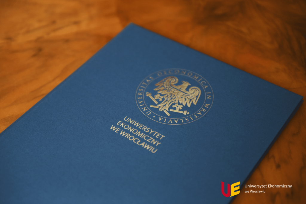 Umowa o współpracy Uniwersytetu Ekonomicznego we Wrocławiu i KUKE
