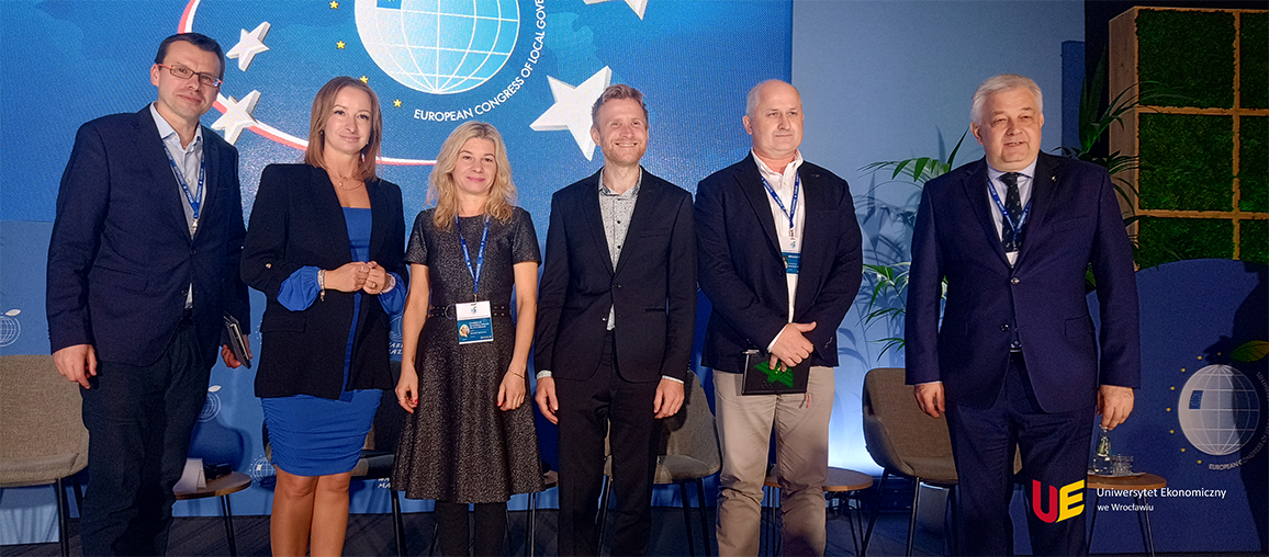 UEW na IX Europejskim Kongresie Samorządów