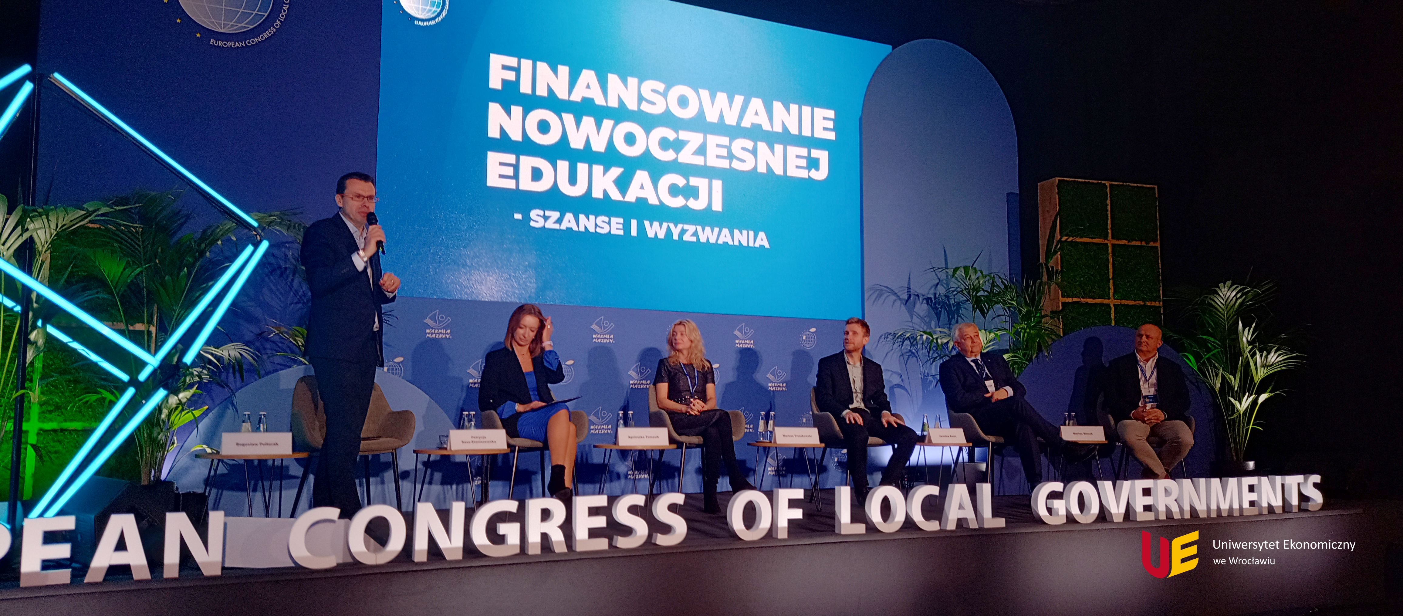 UEW na IX Europejskim Kongresie Samorządów