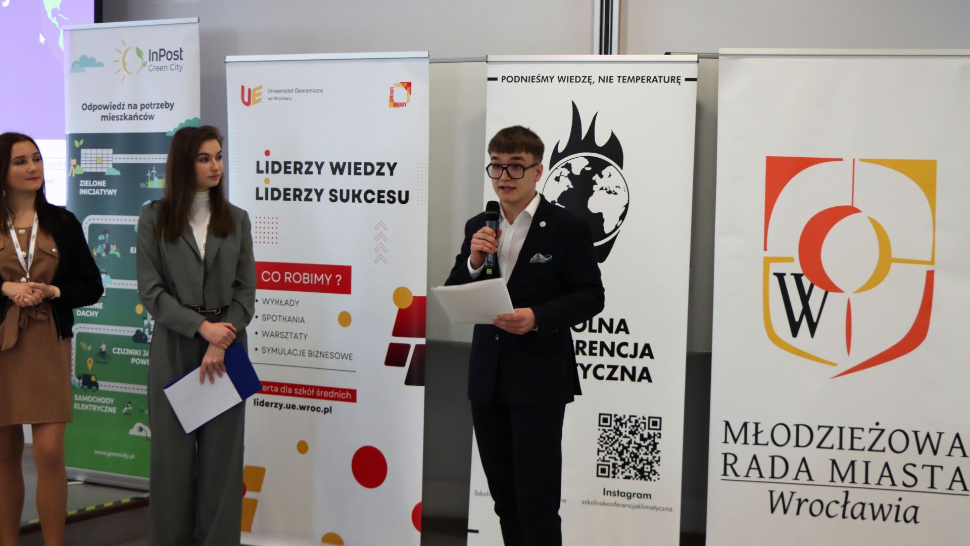 V edycję Szkolnej Konferencji Klimatycznej na UEW