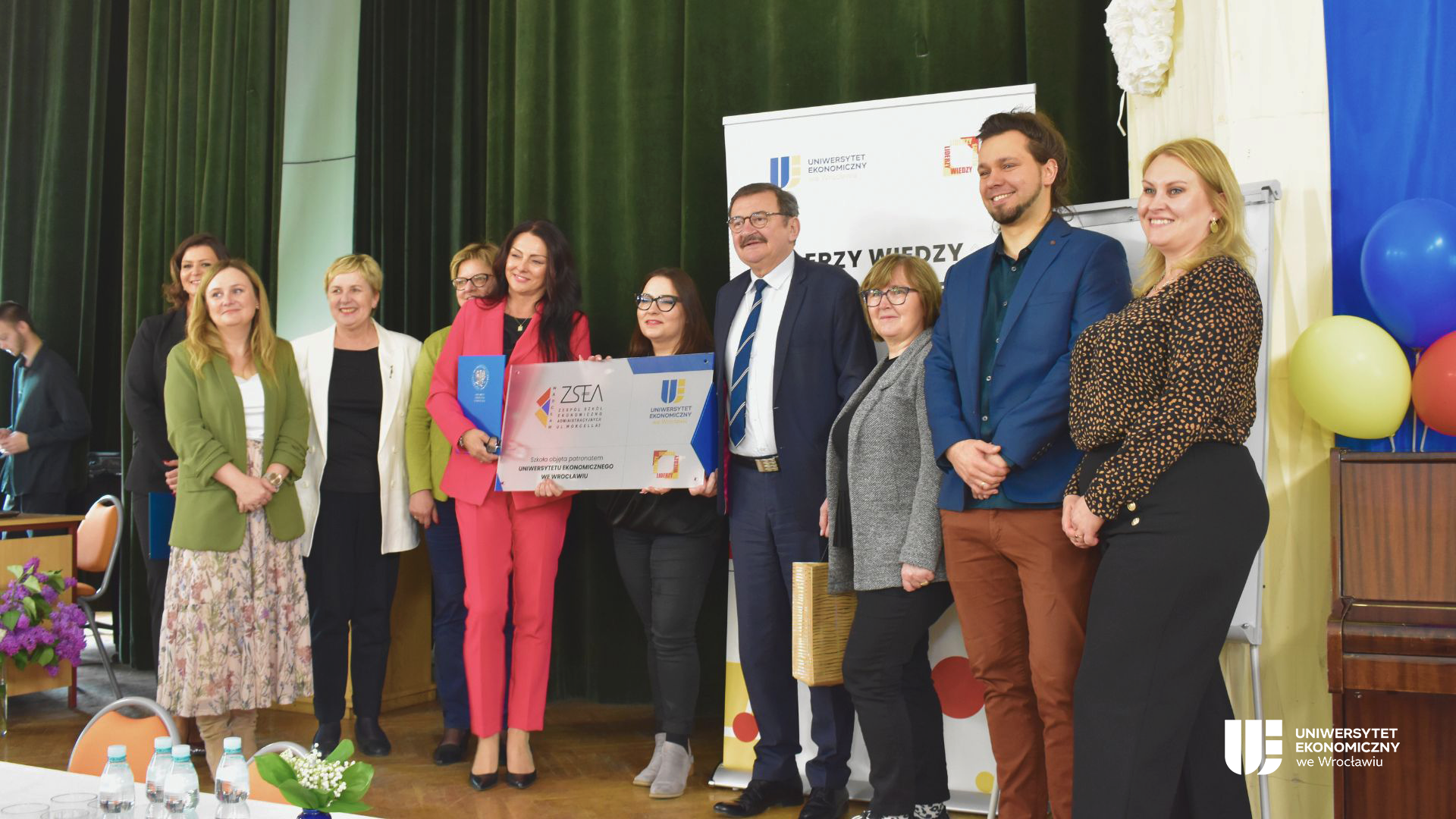Podpisanie umowy patronackiej UEW