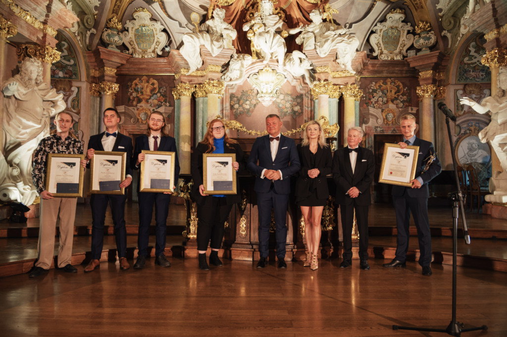 Młode Talenty 2024: Student UEW zwycięzcą w kategorii Innowacje