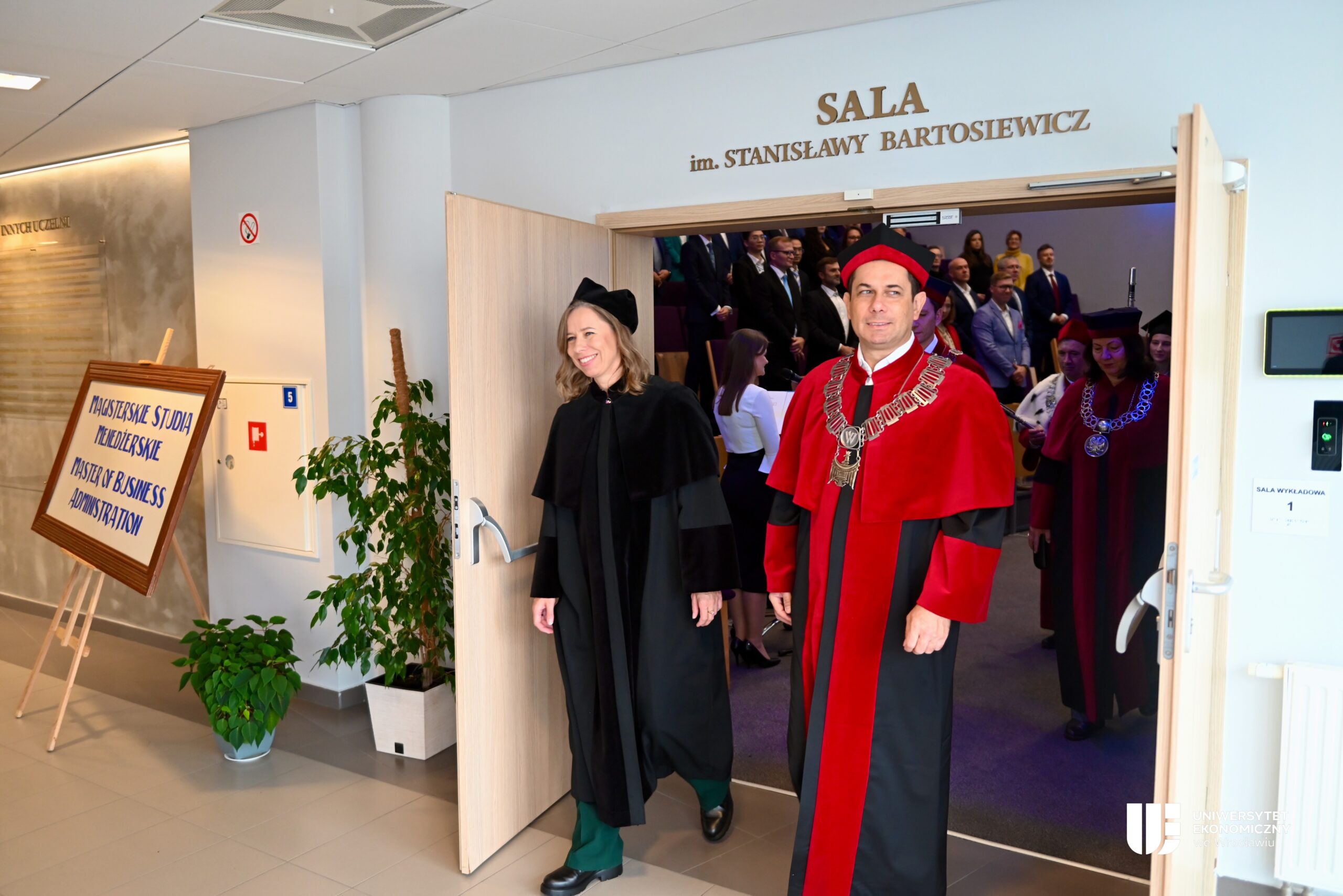 Inauguracja 32. roku akademickiego na studiach Executive MBA UEW