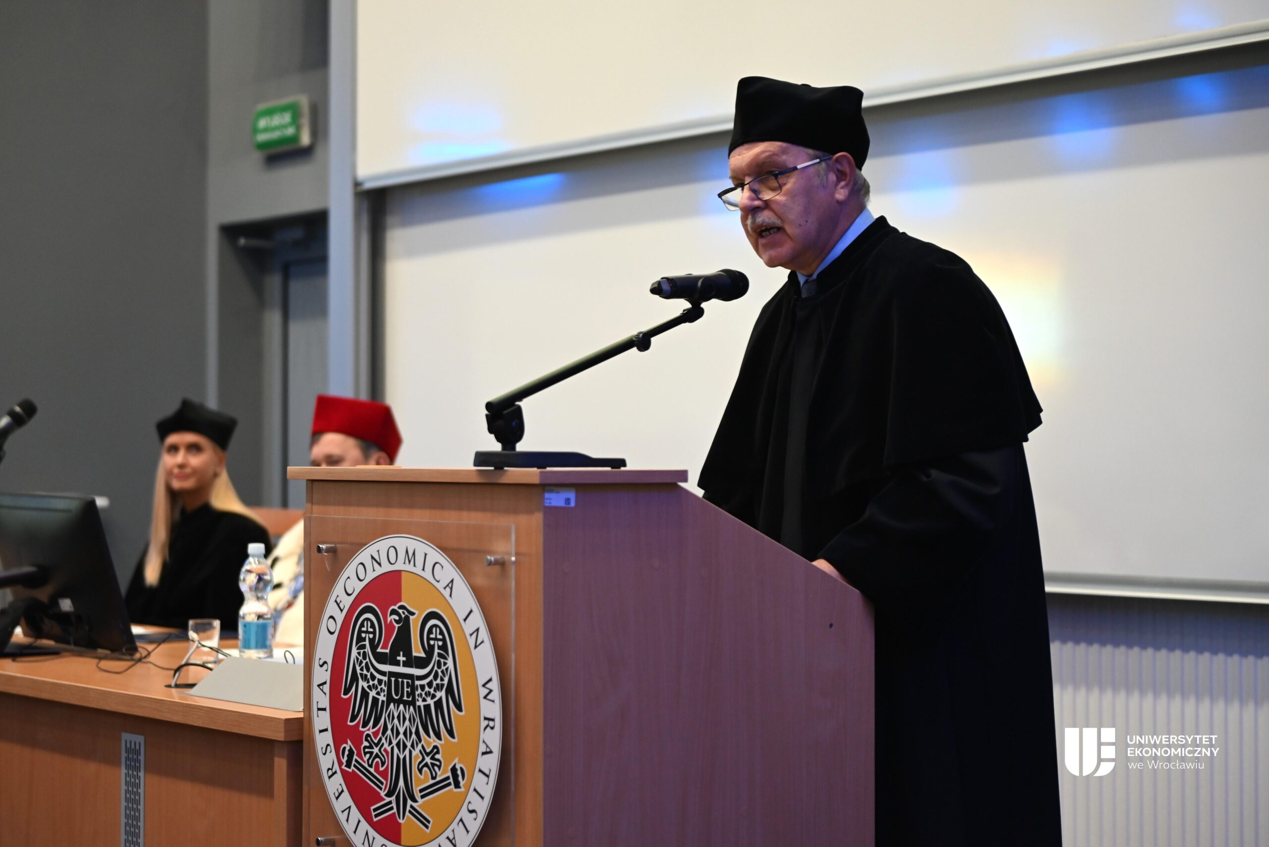 Uniwersytet Trzeciego Wieku UEW - nowy rok akademicki otwarty