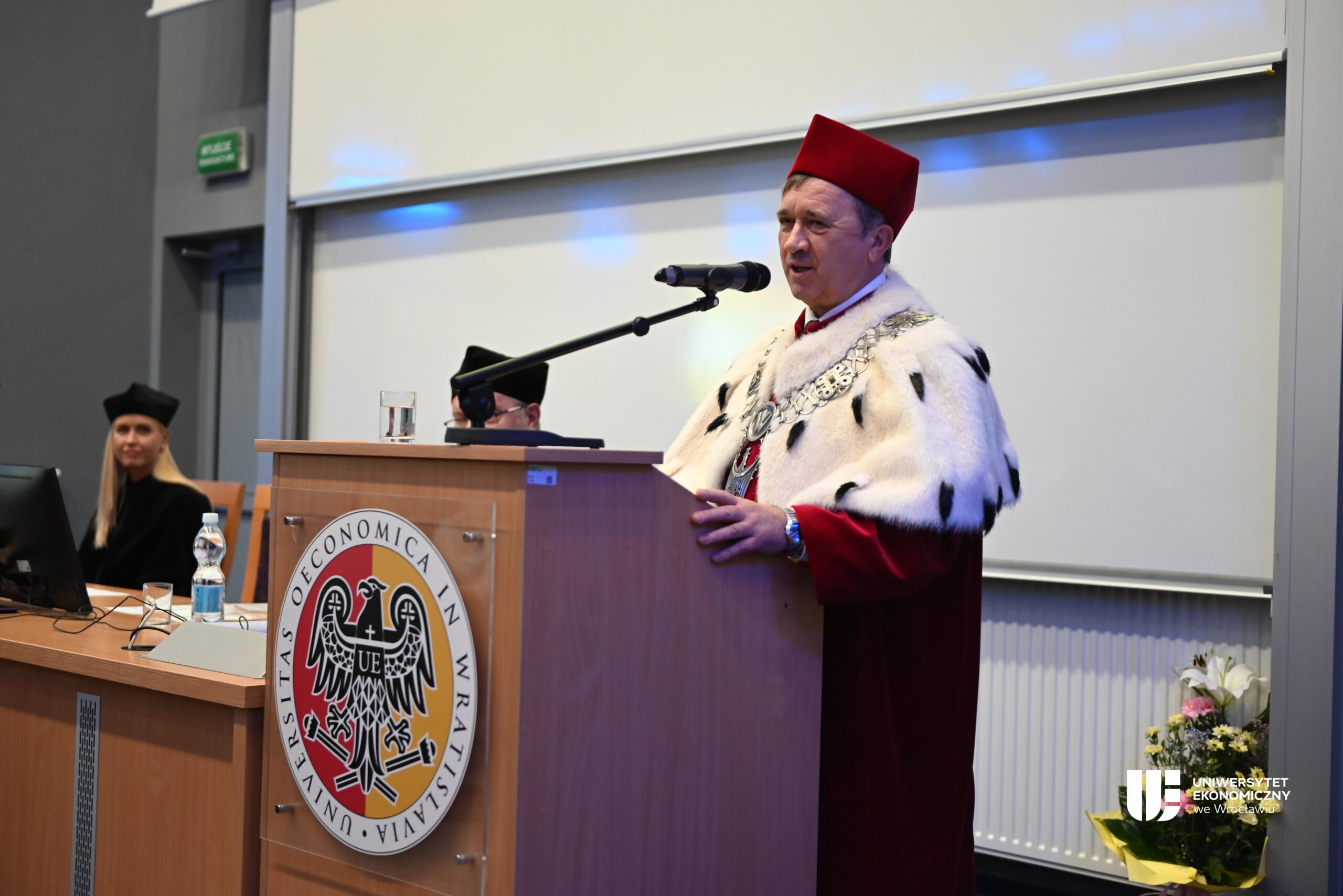 Uniwersytet Trzeciego Wieku UEW - nowy rok akademicki otwarty