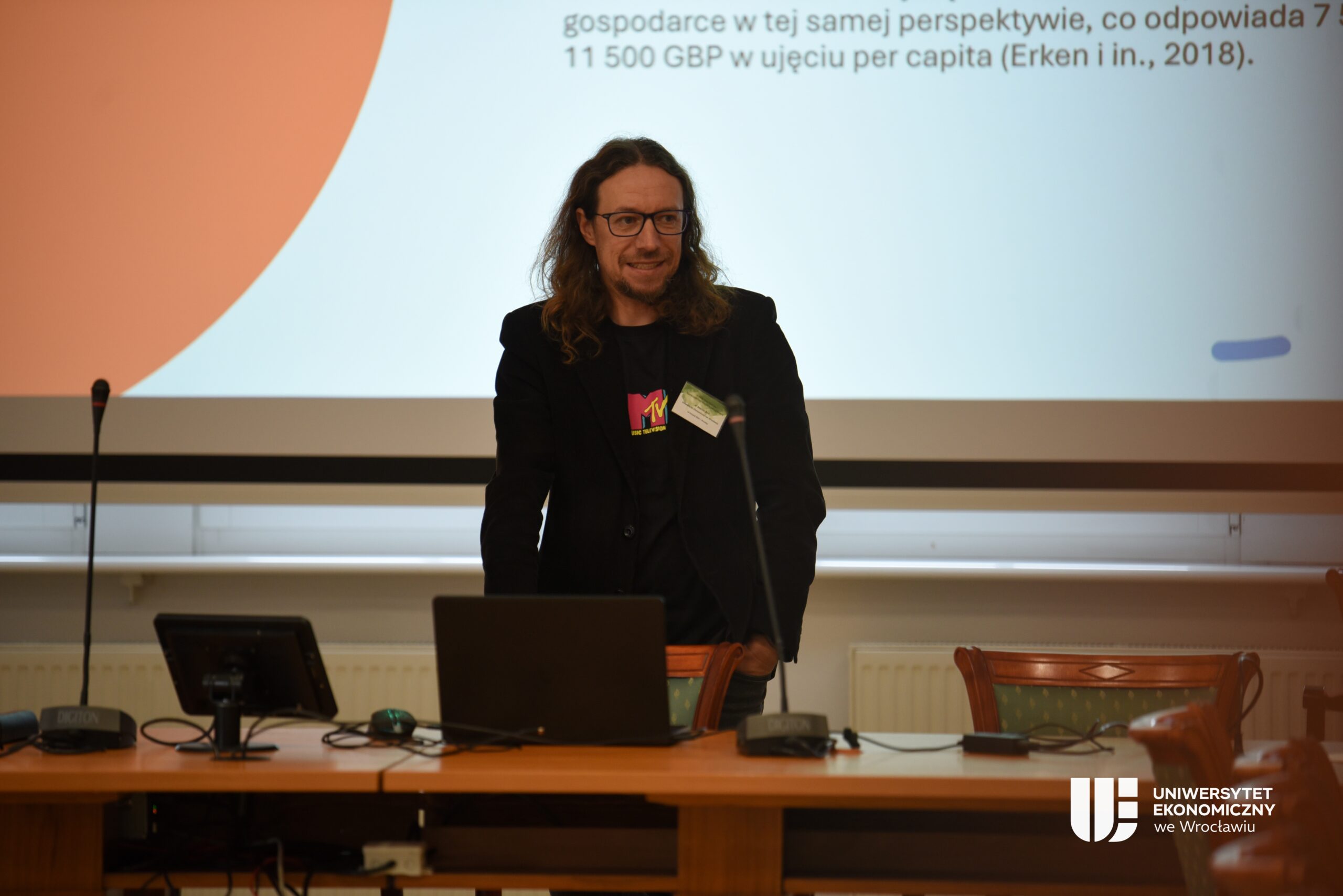 Bezpieczeństwo współczesnego świata konferencja na Uniwersytecie Ekonomicznym we Wrocławiu