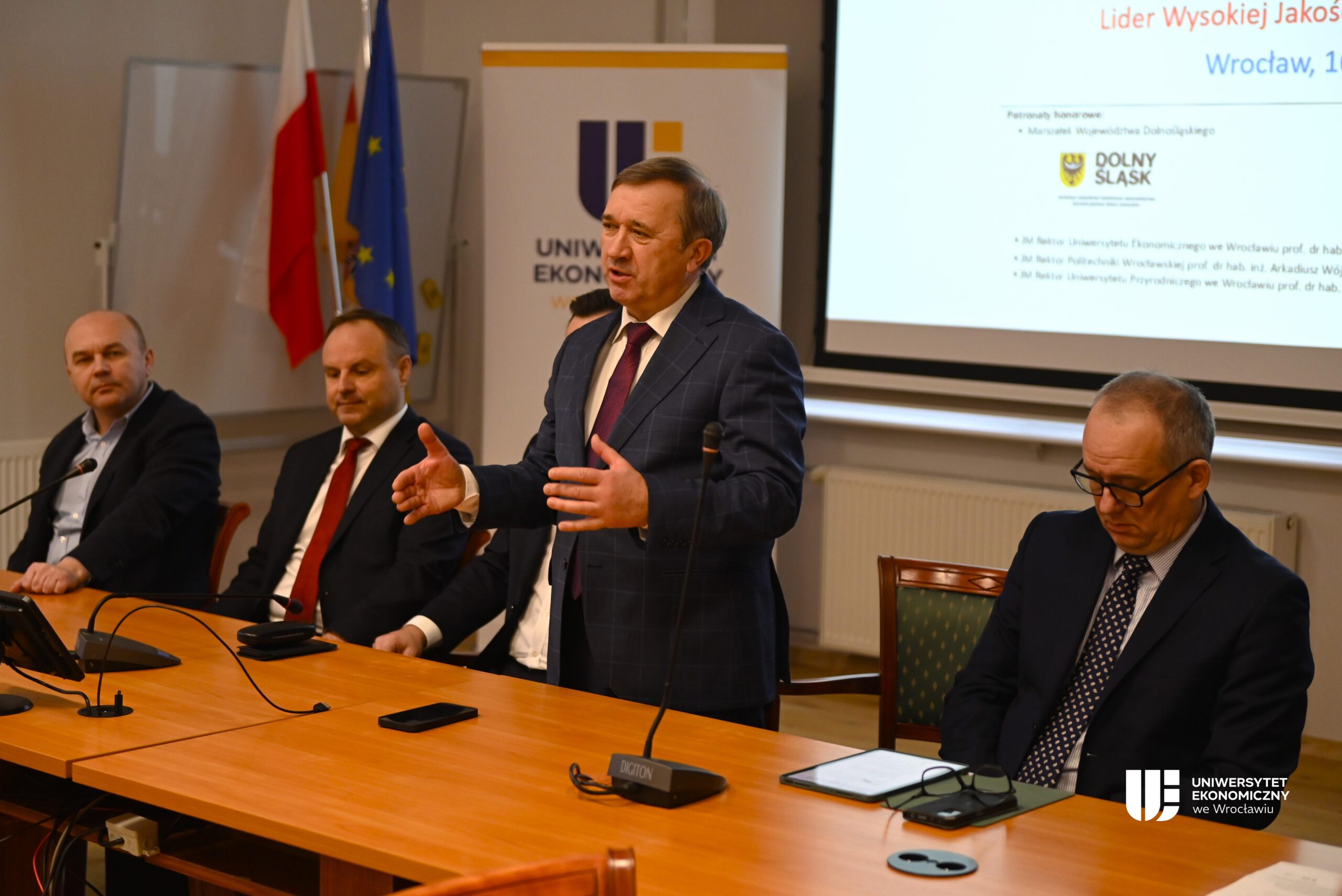 UEW Inauguracja 6. edycji Szkoły Liderów Lokalnych „Lider Wysokiej Jakości Życia"