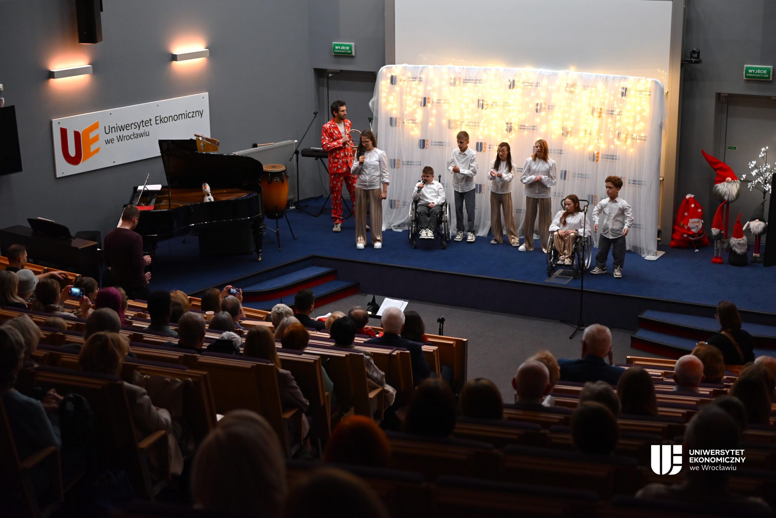 Charytatywny Koncert Mikołajkowy na Uniwersytecie Ekonomicznym we Wrocławiu