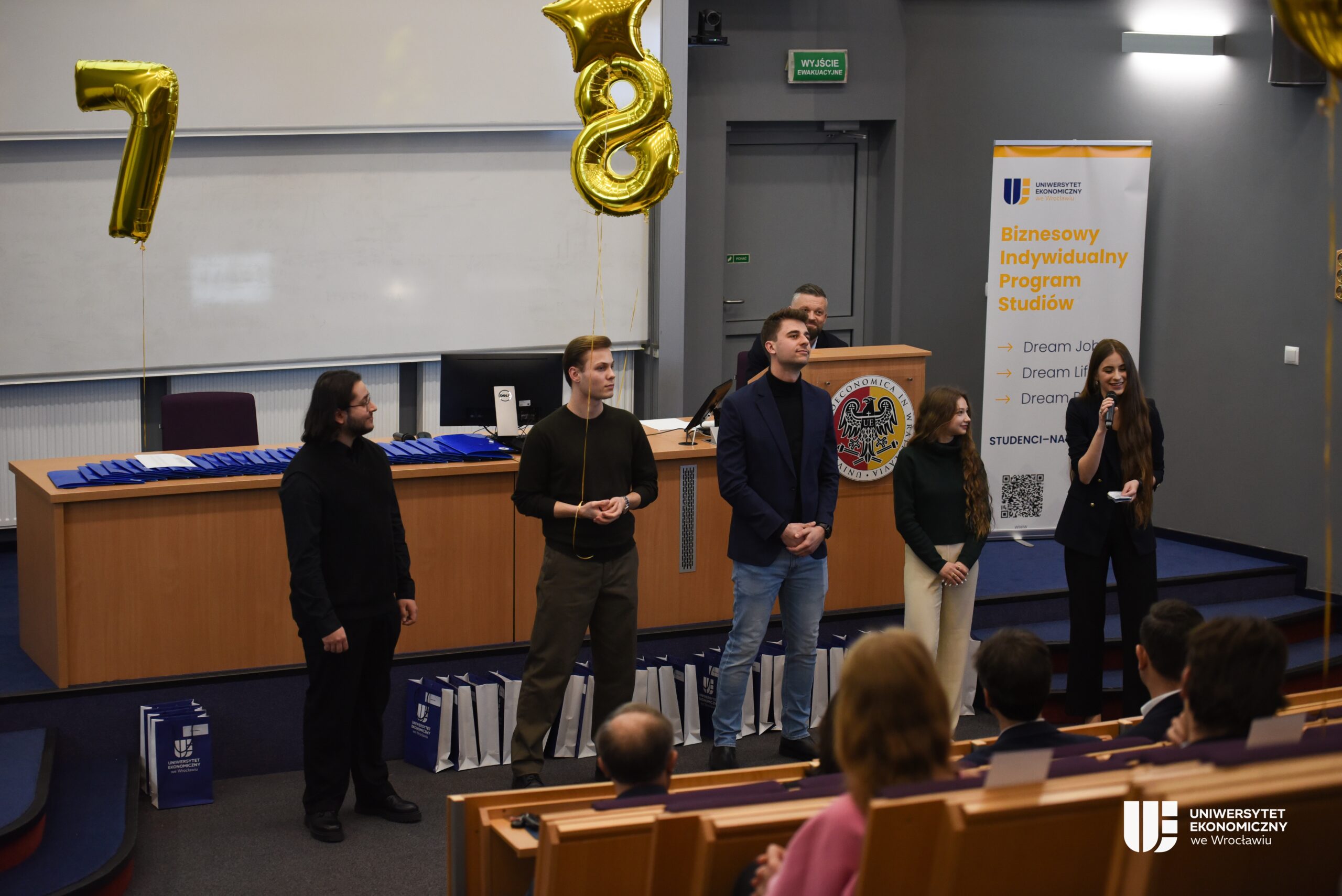 Gala Biznesowego Indywidualnego Programu Studiów UEW