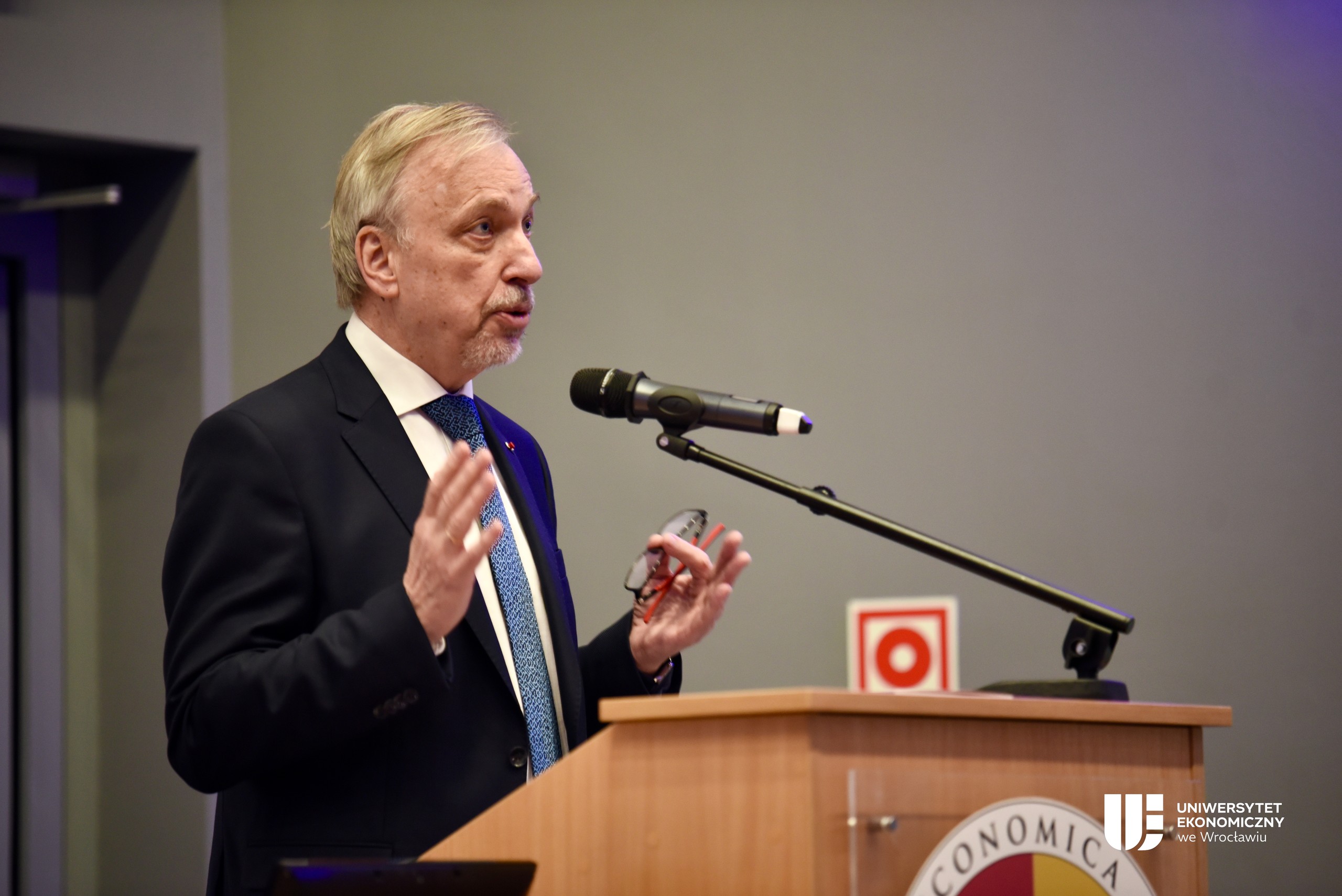 Zawody Matematyczne UEW Náboj 2025