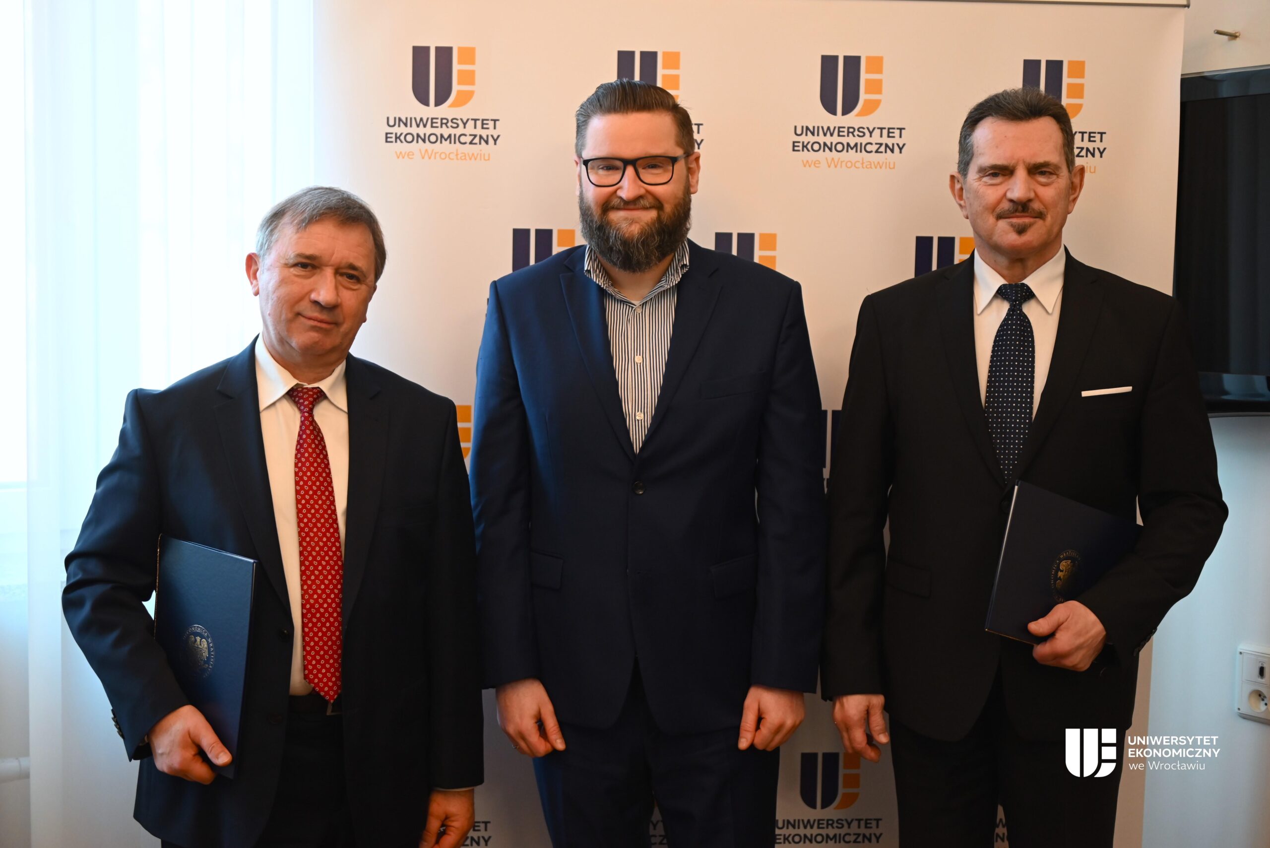 Uniwersytetu Ekonomicznego we Wrocławiu (UEW) oraz Akademii Wychowania Fizycznego we Wrocławiu (AWF) podpisany list intencyjny