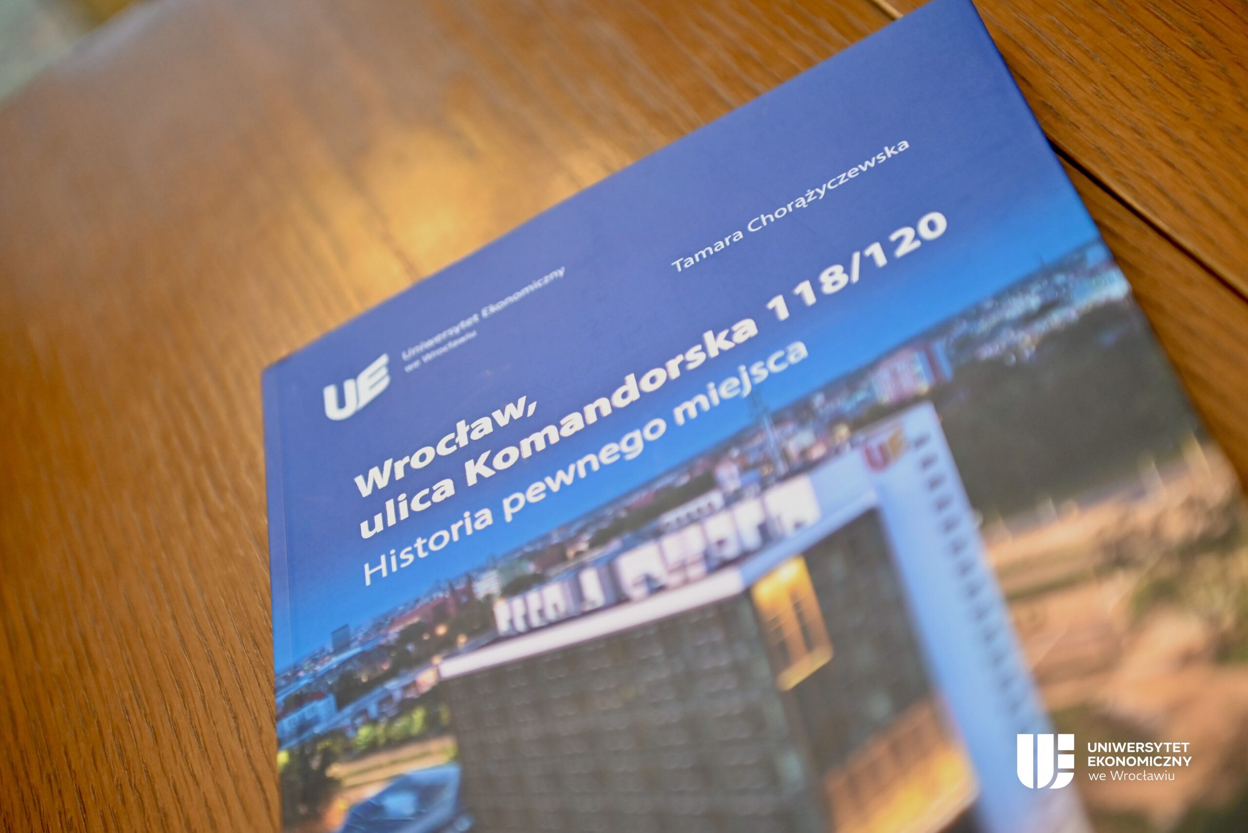 Spotkanie Rektora UEW z Mateuszem Mielczarkiem – zwycięzcą aukcji w ramach 33. edycji WOŚP 