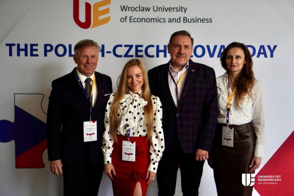 konferencja naukowa Polish-Czech-Slovak Day UEW