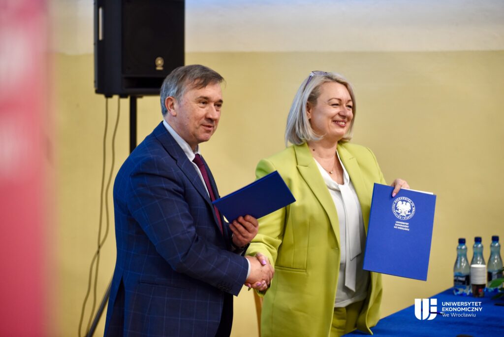 Zespół Szkół Ekonomiczno-Ogólnokształcących pod Patronatem UEW