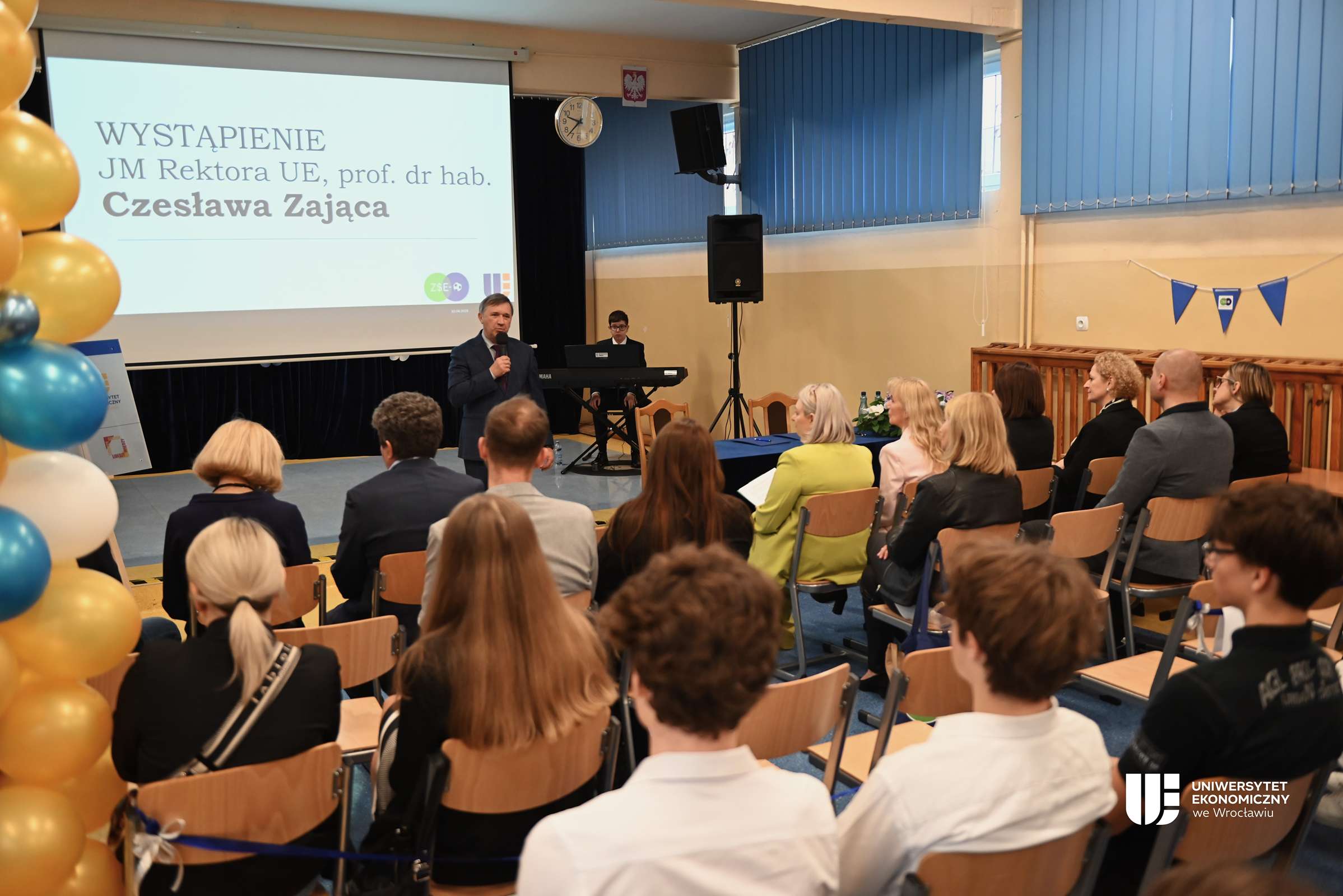Zespół Szkół Ekonomiczno-Ogólnokształcących pod Patronatem UEW