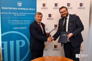 podpisanie umowy uew-pip
