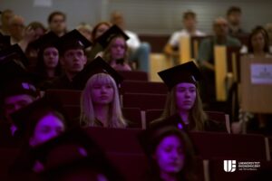 uniwersytet ekonomiczny we wrocławiu graduation 2025