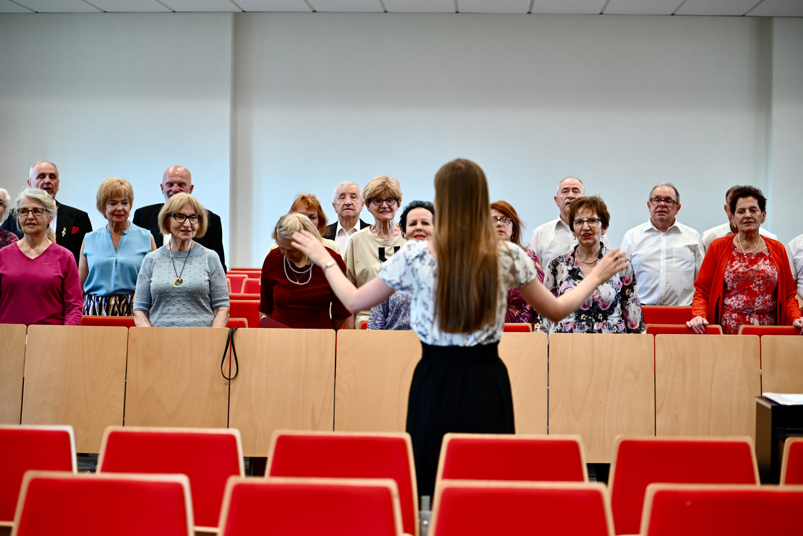 Chór UTW UEW - występ chóru na uczelni 