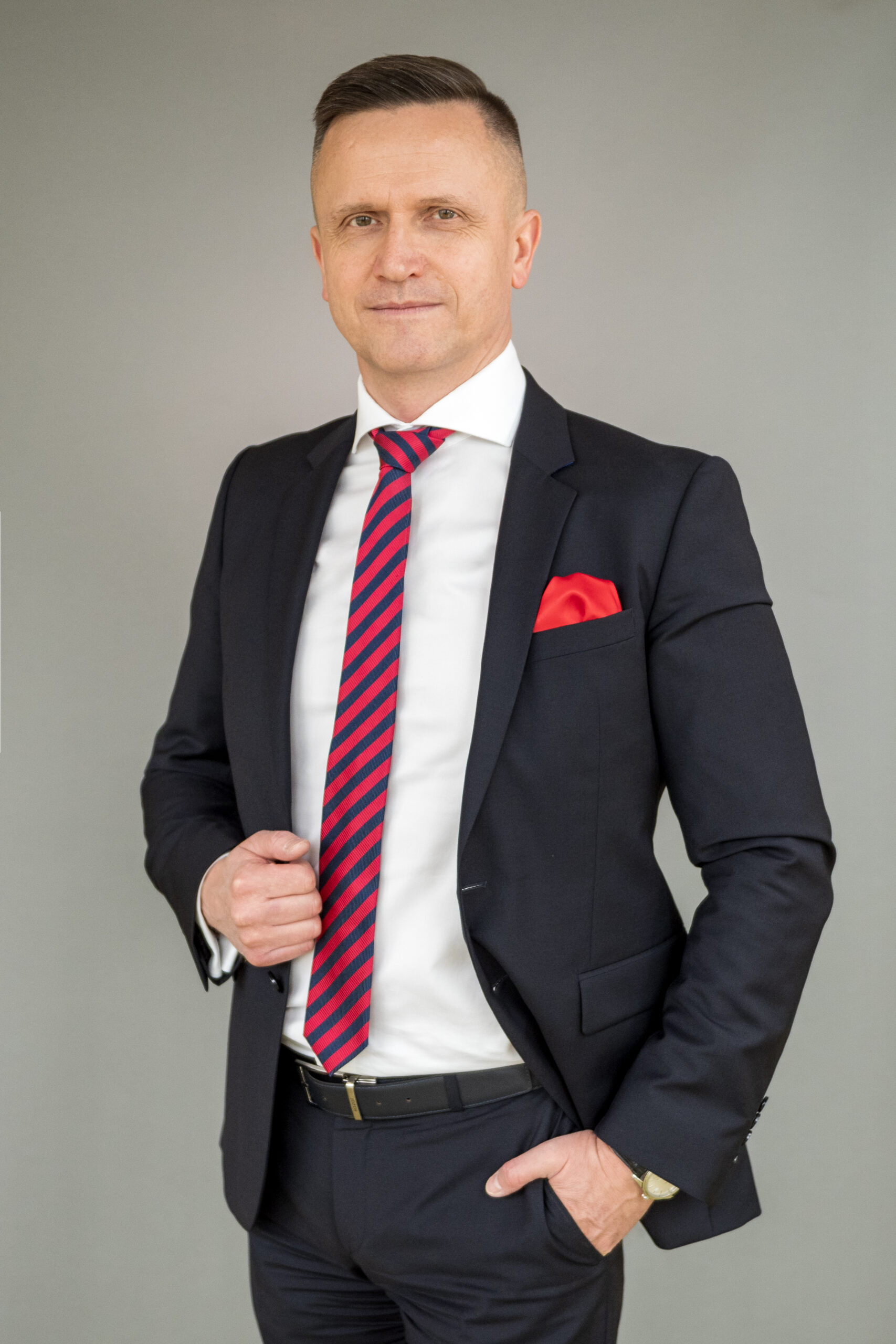 UEW dr Wojciech Krzeszowski