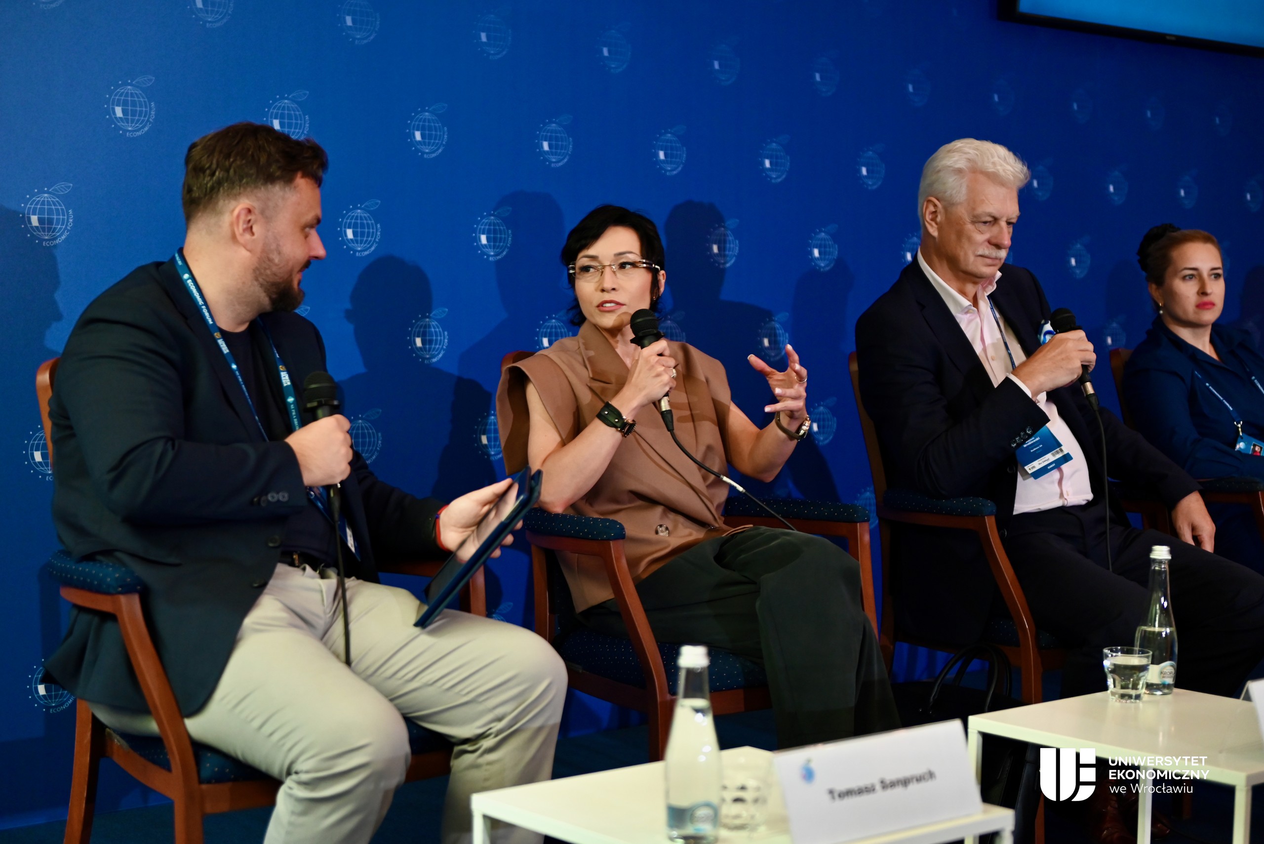 UEW XXXIV Forum Ekonomiczne w Karpaczu
