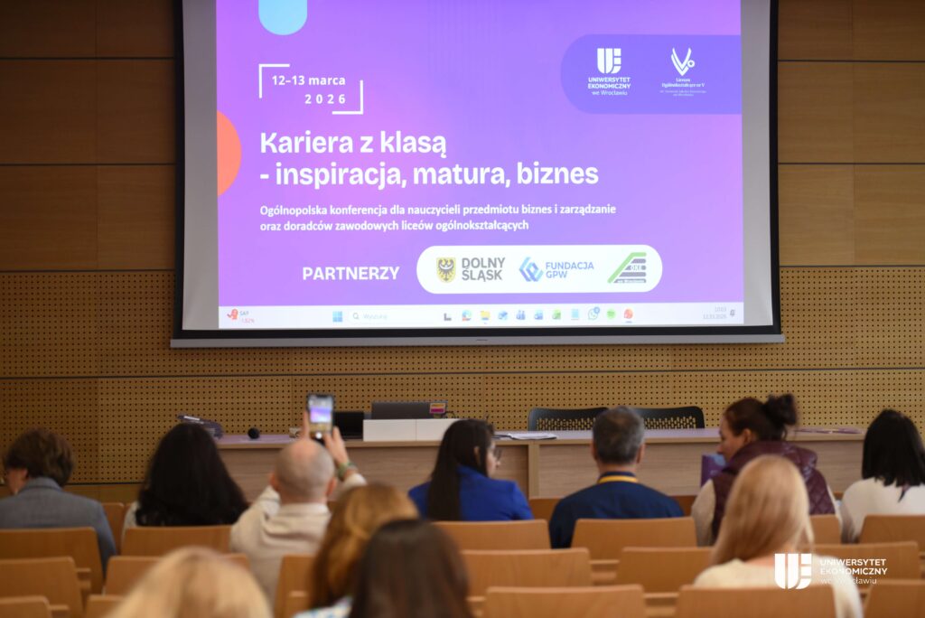 Konferencja Kariera z klasą UEW