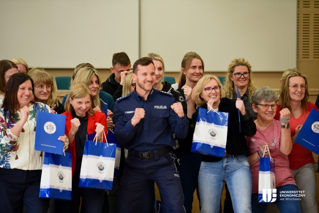 UEW - bezpieczeństwo osobiste razem z KMP Wrocław