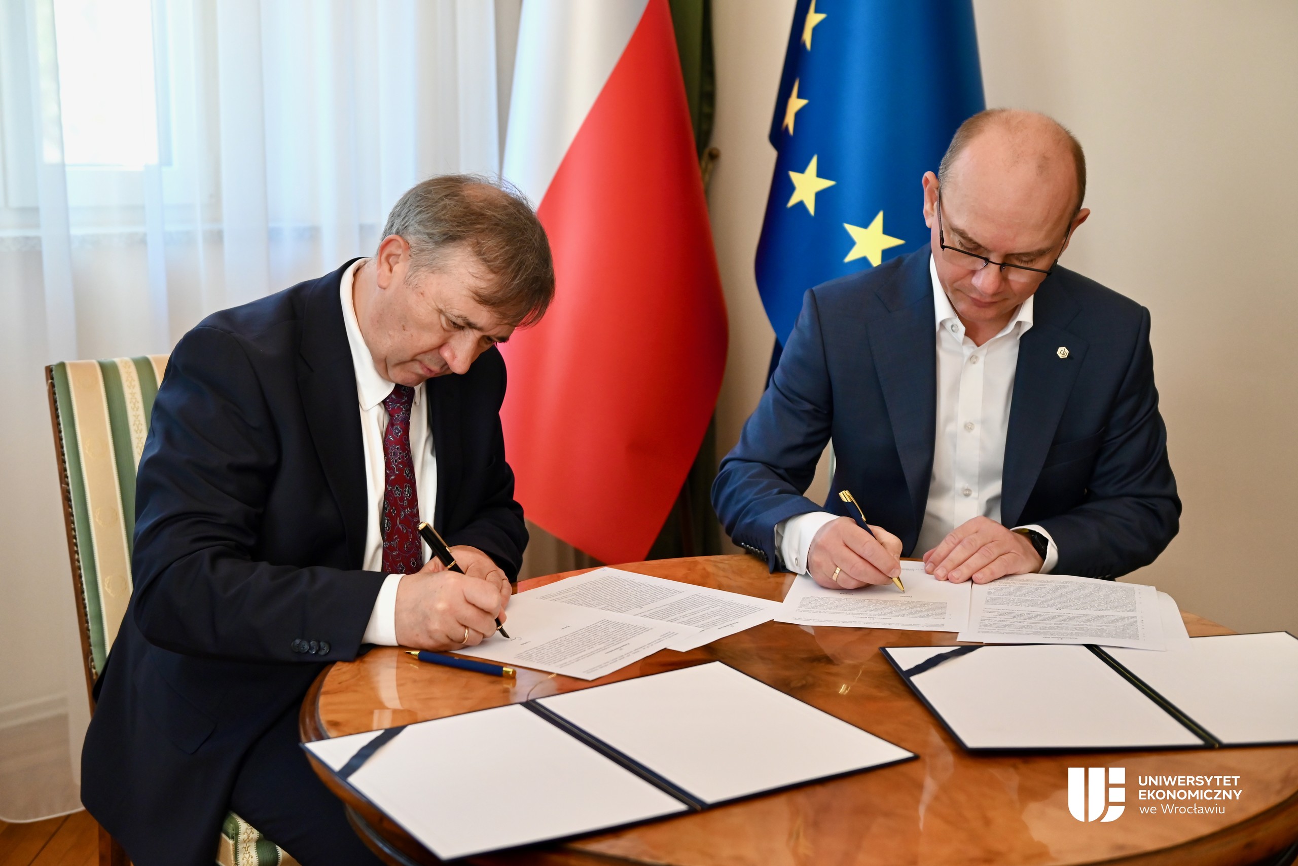 Porozumienie UEW-CBJ KGHM