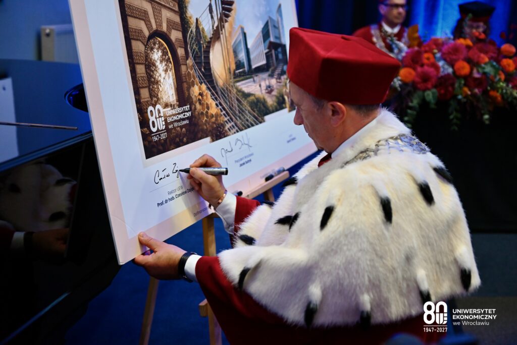 Inauguracja roku akademickiego 2026/2027 na UEW